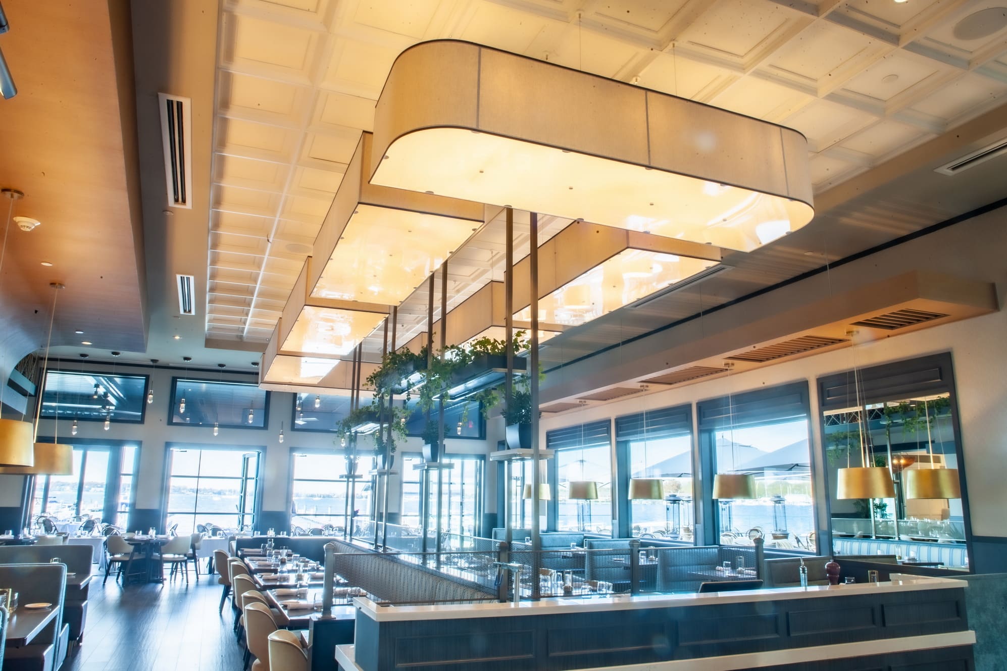 Louie's Prime Steakhouse commercial restaurant lighting